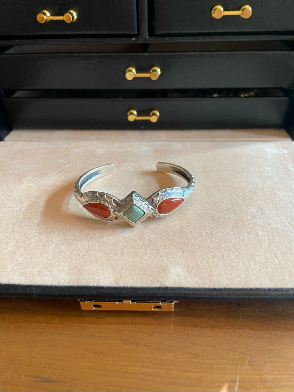 Vintage Heavy Cast Mexican Sterling Silver Storyteller Cuff Bracelet. Mint.